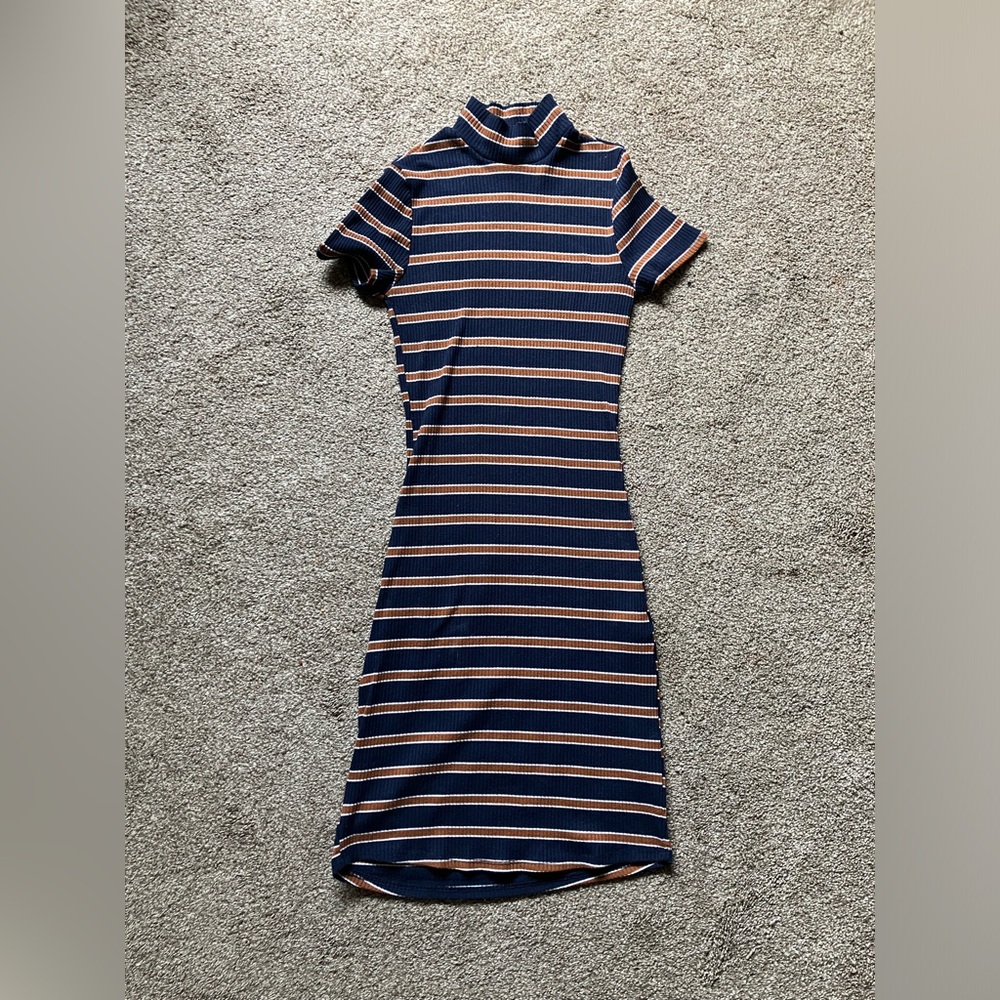 Ribbed bodycon fitted dress